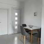 White House Dami Apartmán *